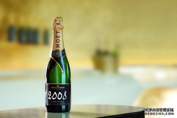 阿联酋航空迪拜机场T3-B休息室 酩悦香槟酒廊