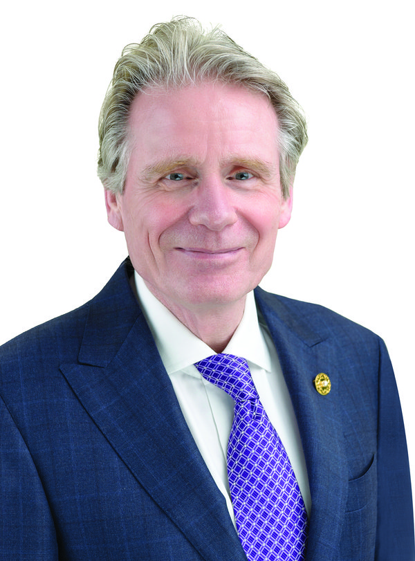 DANAT 行政总裁 Kenneth Scarratt 博士