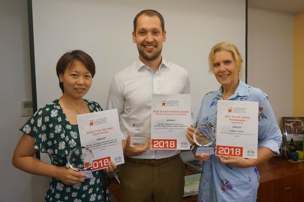 魅力花园品牌2013年和我一起从美国来到中国,5年后的今天她让我无比自豪,感谢我们优秀的团队 -- 高瑞 Cole Wright(图中),魅力花园中国区董事总经理。 魅力花园品牌2013年和我一起从美国来到中国,5年后的今天她让我无比自豪,感谢我们优秀的团队 -- 高瑞 Cole Wright(图中),魅力花园中国区董事总经理。