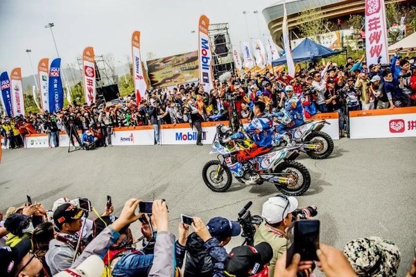 2018环塔(国际)汽车拉力赛现场 2018环塔(国际)汽车拉力赛现场