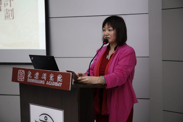 青年广场总干事吕施施小姐希望对敦煌文化传承有抱负的实习计划参加者,能把学习所得回馈社会。 青年广场总干事吕施施小姐希望对敦煌文化传承有抱负的实习计划参加者,能把学习所得回馈社会。