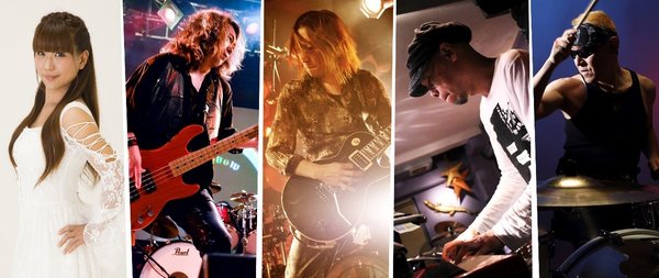 左起：彩音，特别乐队“Mark X”(Ba.寺沢功一、Gt.Mark Ishikawa、Key.渡部チェル、Drs.本間大嗣)