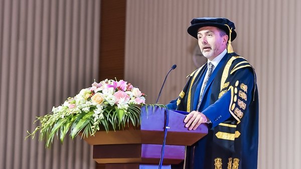 利物浦大学副校长 Gavin Brown 教授发言
