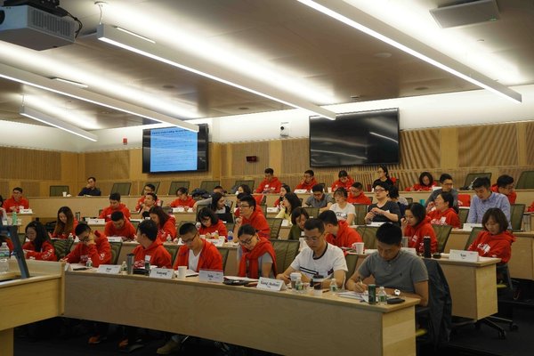 课堂上的同学们 课堂上的同学们