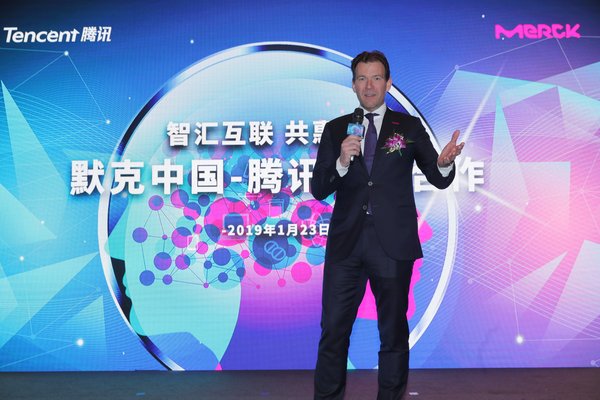 默克中国生物制药业务董事总经理罗杰仁先生致辞