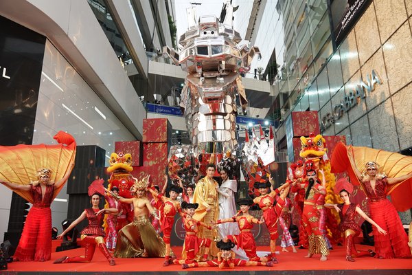 曼谷Emporium和EmQuartier商场举行春节庆祝盛典