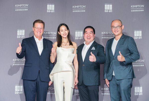 著名气质女星张钧甯作为金普顿大安酒店开幕大使出席活动