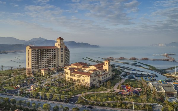 惠东富力希尔顿逸林度假酒店支持“地球一小时”环保运动