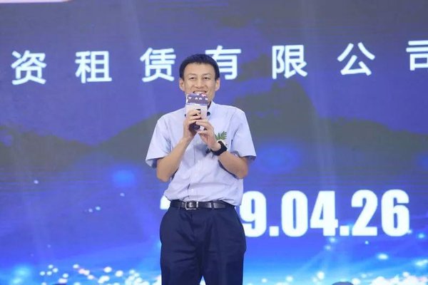 佰融控股创始人、董事长刘实