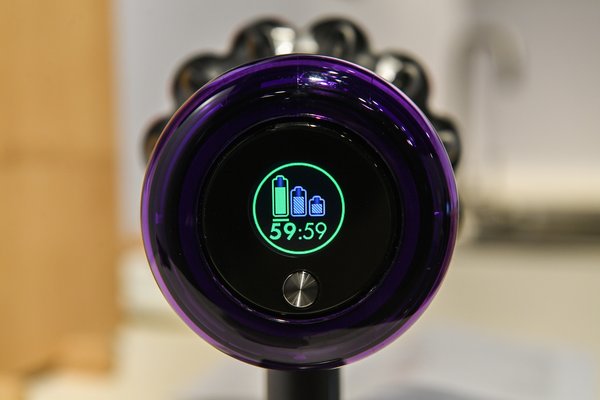 戴森V11智能无绳吸尘器液晶显示屏