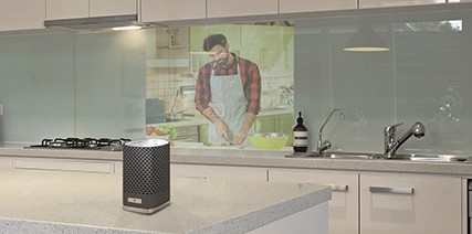 移动投影仪、智能手机和智能显示器可实现多用户观看体验