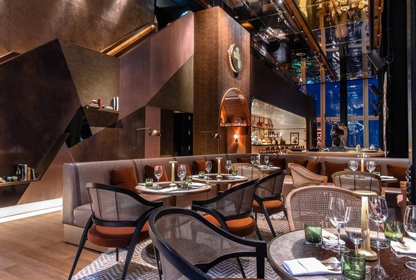 泰国最高之一的餐厅和酒吧Mahanakhon Bangkok SkyBar现在开业