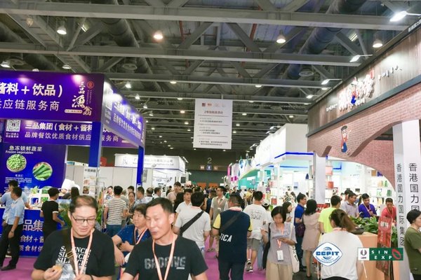 2019广州国际连锁加盟展&middot;世界食品广州展&middot;第八届广州国际食品食材展&middot;世界高端米业大会现场人流图