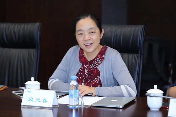 清华大学全球创新学院院长史元春