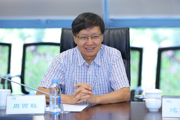 立思辰副董事长周西柱