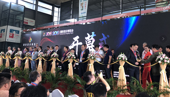 聚焦2019UDE：技术制胜，光峰科技领衔激光显示高地