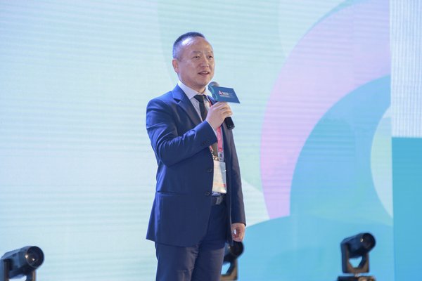 武田中国总裁单国洪先生致开幕词