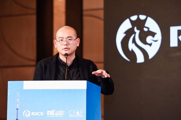 inDeco领筑智造副总裁周岩发表演讲