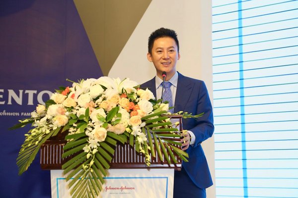 强生医疗心血管及专业解决方案事业部总经理陈曦致辞 强生医疗心血管及专业解决方案事业部总经理陈曦致辞