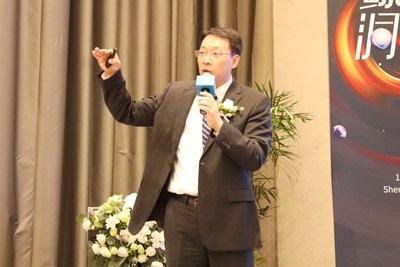 翟东升教授对“中美经济科技脱钩”发表看法。图片来源：银河集团