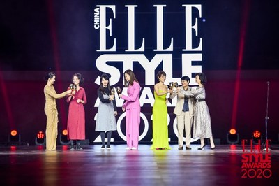 活动当天，ELLE编辑总监薛剑在现场与演员马伊琍、陶虹，奥运冠军丁宁，公益律师郭建梅，艺术家向京，“北斗女神”徐颖一起启动了2021年的新项目“Wonder Women非常伙伴计划”