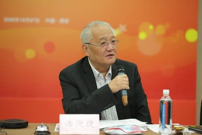 上海海洋大学原校长潘迎捷对大赛进行总结