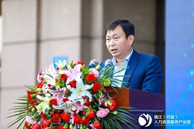 丹徒高新技术产业园党工委书记江达贤开园致辞