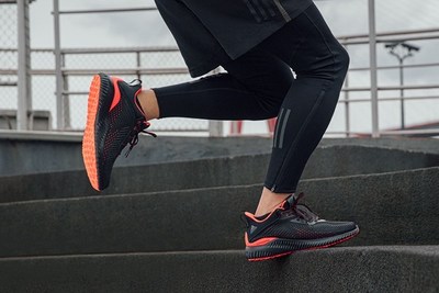 AlphaBOUNCE跑鞋