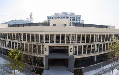 华新寰图科创岛办公楼实景图