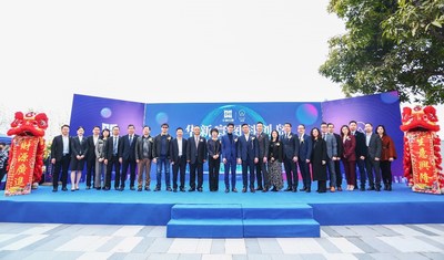 ATLAS 寰图与华新控股正式签约，达成战略合作