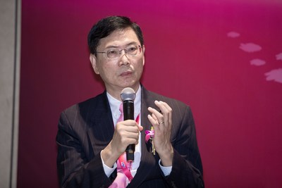 和黄医药首席科学官苏慰国介绍产品在研管线及布局