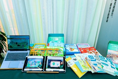 发布会现场的“博文语文”产品展示区