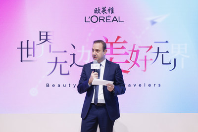 欧莱雅北亚总裁及中国首席执行官费博瑞在欧莱雅展台的开幕式上致辞