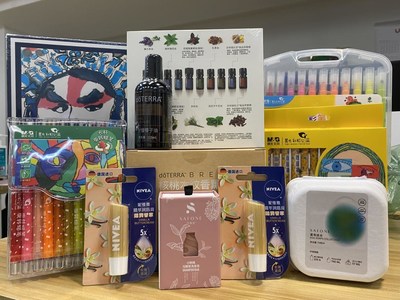 晨光文具彩虹公益为本次公益直播活动提供多款“晨星的孩子”产品