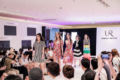 alice + olivia x URBAN REVIVO联名裙装