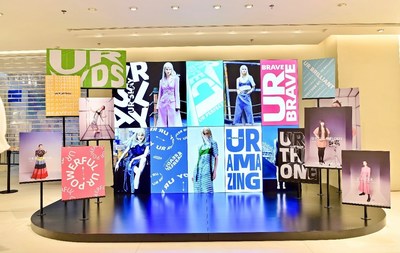 URBAN REVIVO 裙装上阵 UR THE ONE展示装置