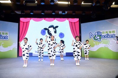 菲仕兰发布奶商歌